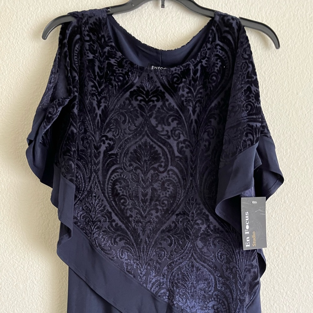 NWT Enfocus Studio Navy Dress with Velvet detailed Shawl size 6